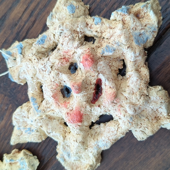 Primitive Artist-Made Folk Art Snowflake Faces, set of 2 - Picture 2 of 8